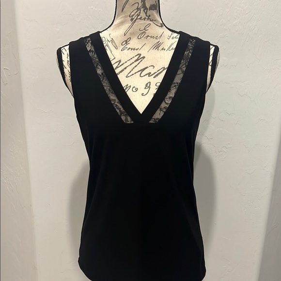WHBM sleeveless tank top with plunge neckline and fitted cut out style - Picture 1 of 4